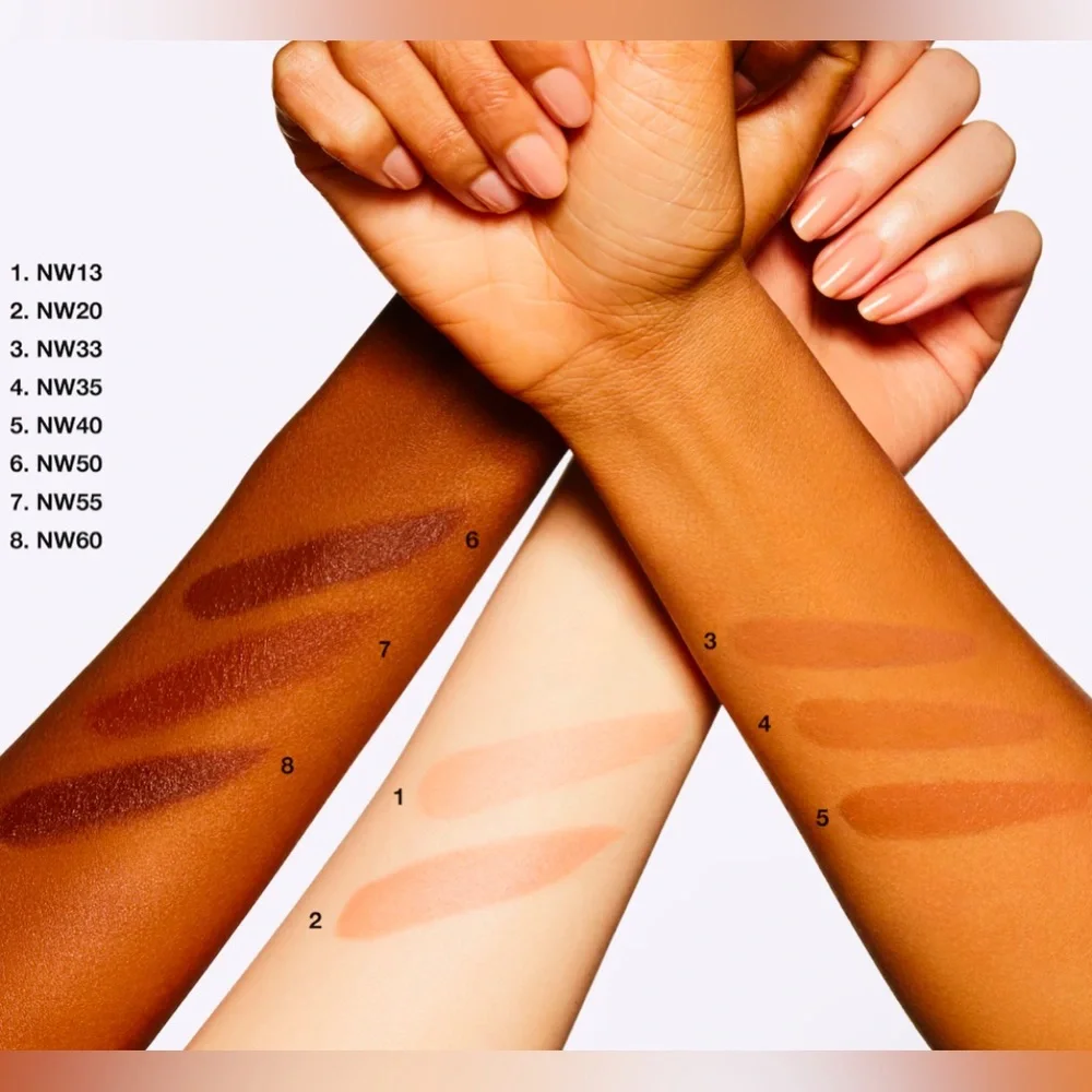 MAC Cosmetics lightweight sweat
